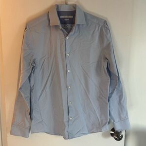 Perry Ellis Portfolio Men's Light Blue Dress Shirt Very Slim Medium 15.5. 34/35